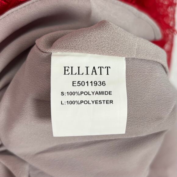 Elliatt Ruched Lace Long Sleeve Mini Dress Red Romantic Size Small - Picture 6 of 6